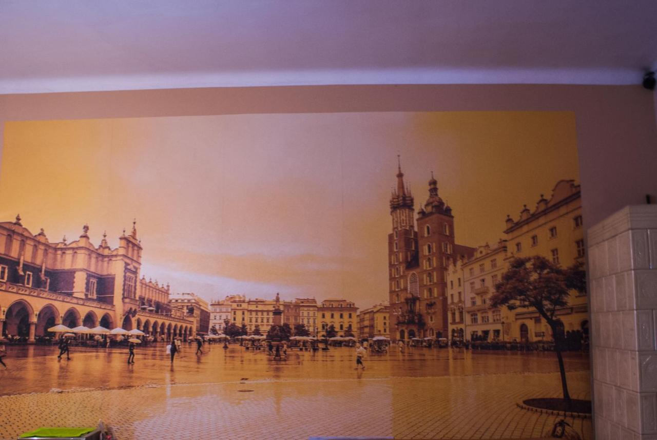 Smocza Jama Hostel Krasków Eksteriør bilde